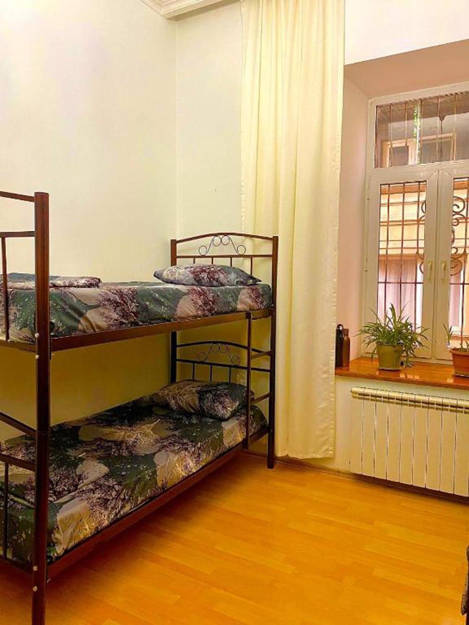 S T Hostel Formerly Sth Hostel باكو المظهر الخارجي الصورة